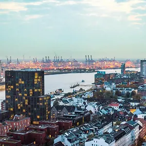 Empire Riverside Отель
