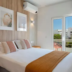Hotel Made **